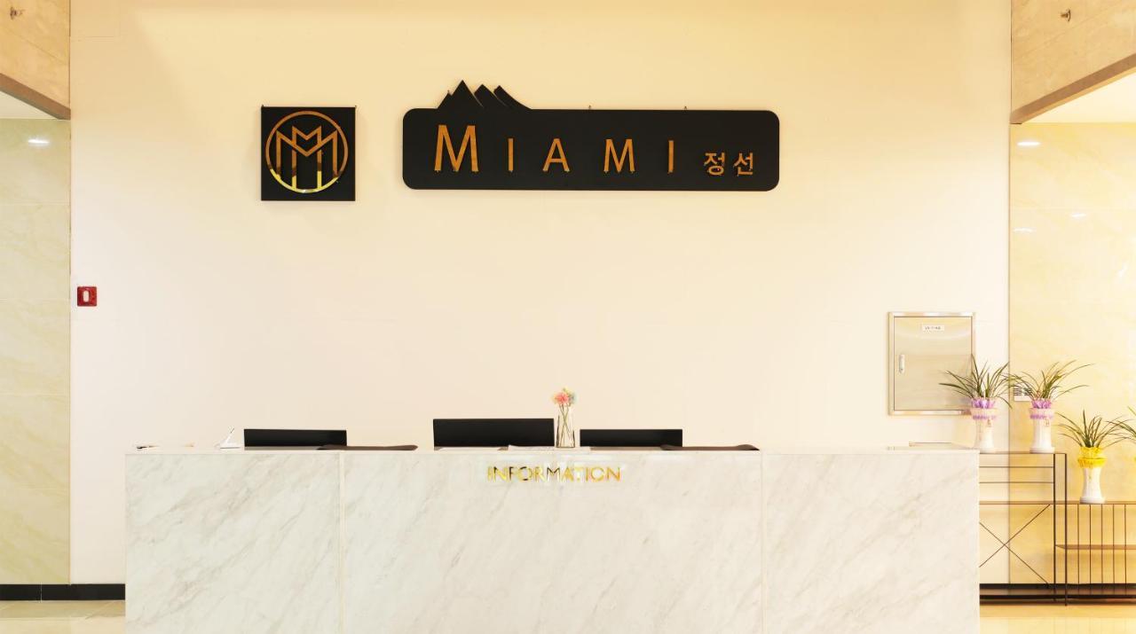 Miami Jeongseon Hotel Exterior foto